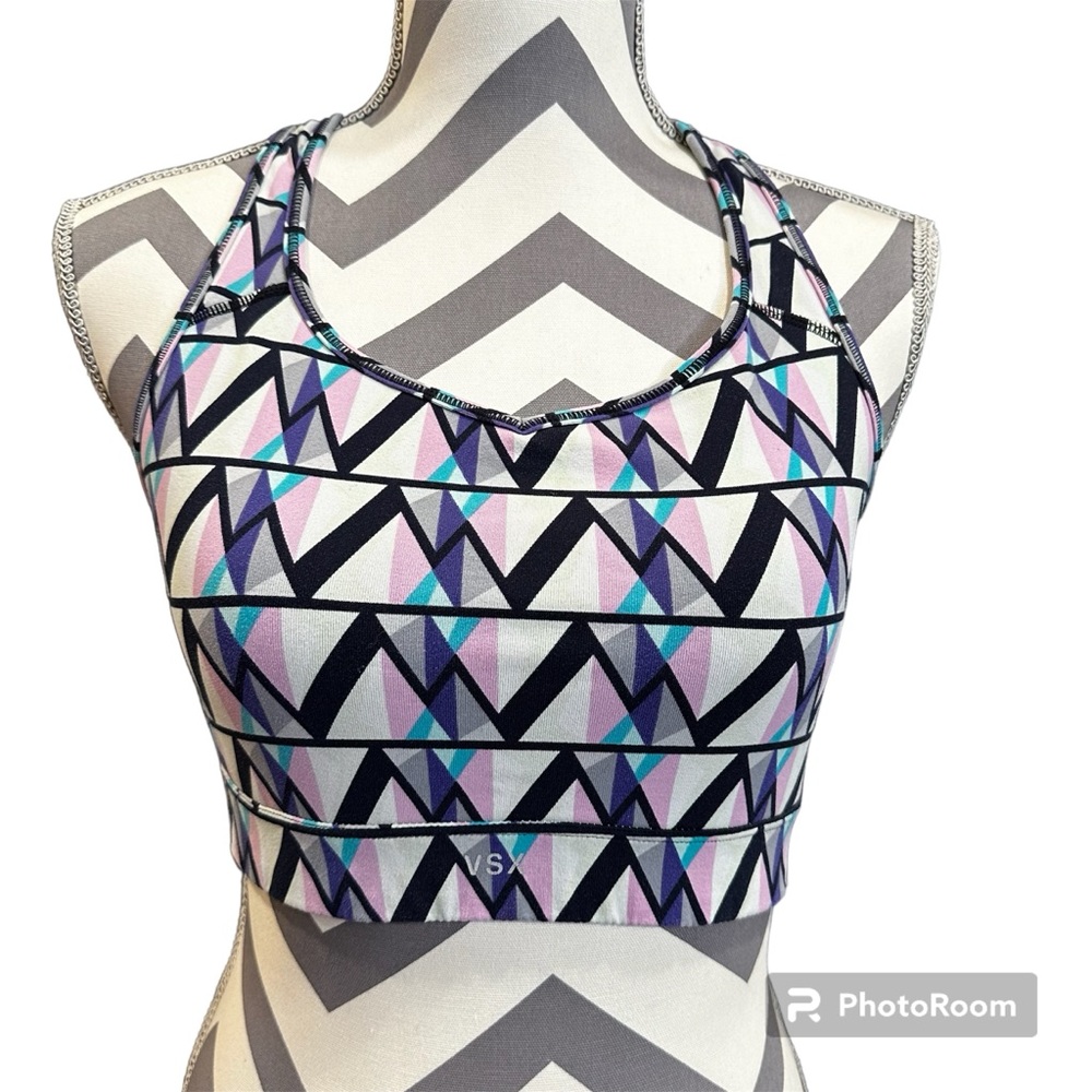 The Player Sports bra by Victoria’s Secret VSX Sport size small.